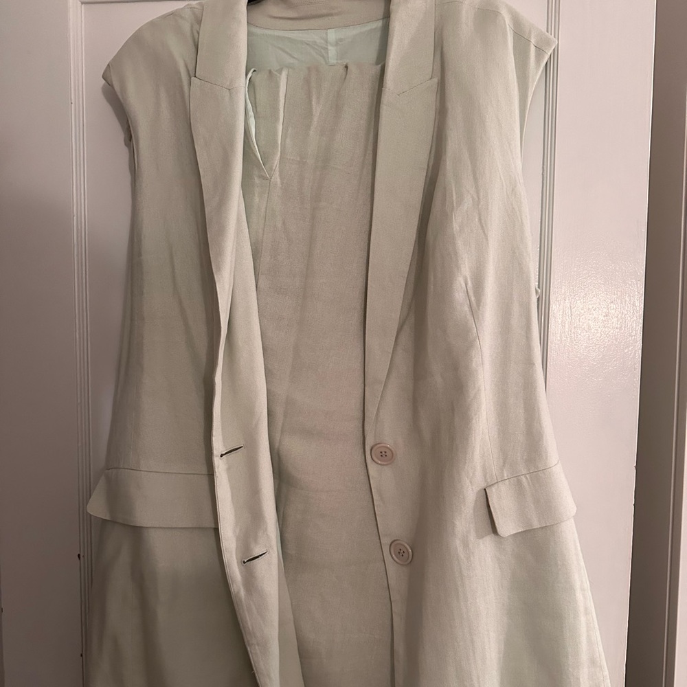 Eloquii linen set - long vest and crop pants - Picture 4 of 6
